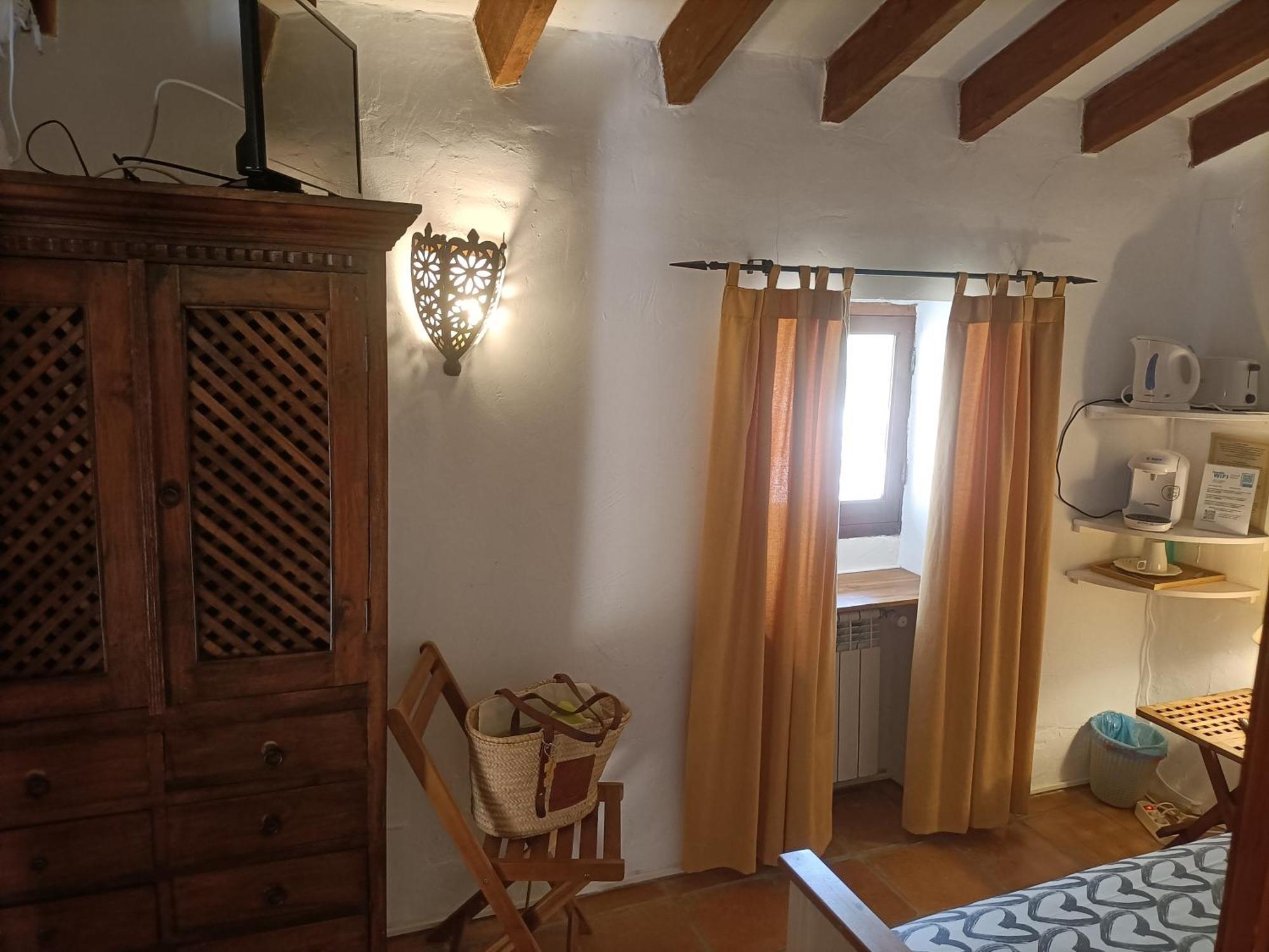 Torre De Arriba Casa Rural 贝尼曼特利 外观 照片