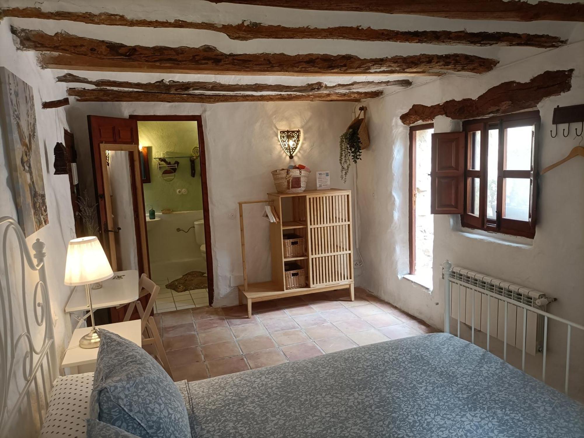 Torre De Arriba Casa Rural 贝尼曼特利 外观 照片